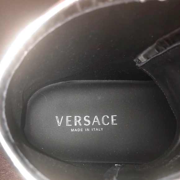 Versace Hightop Men Sneakers - Picture 2 of 6